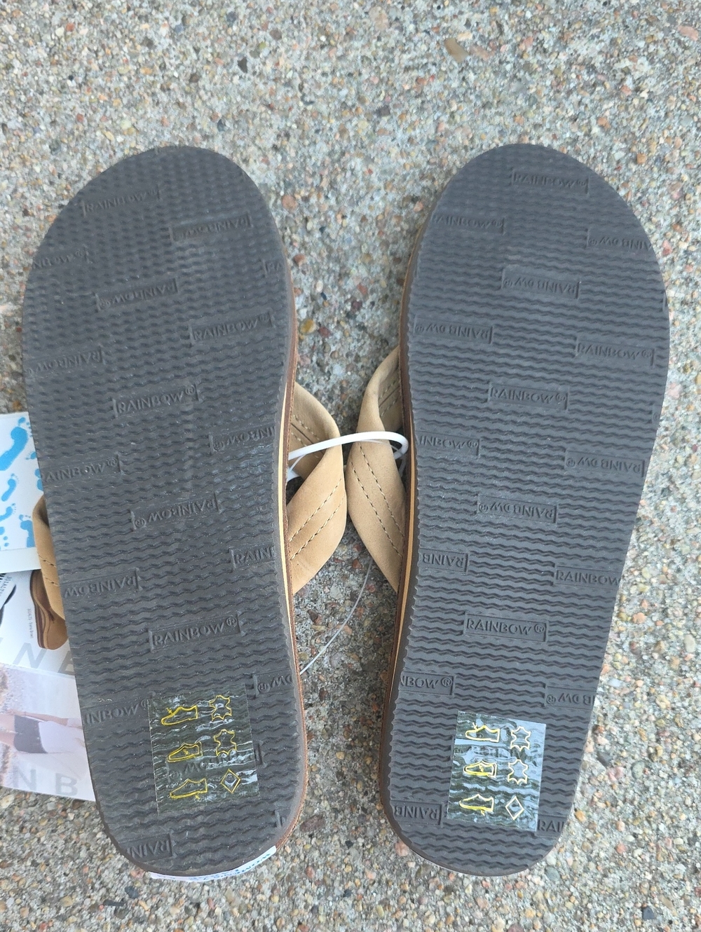 NWT Rainbow 301 ALTS Leather Sierra Brown Single Arch Flip Flops - Picture 7 of 11